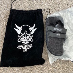 NWT Notorious Lift shoes